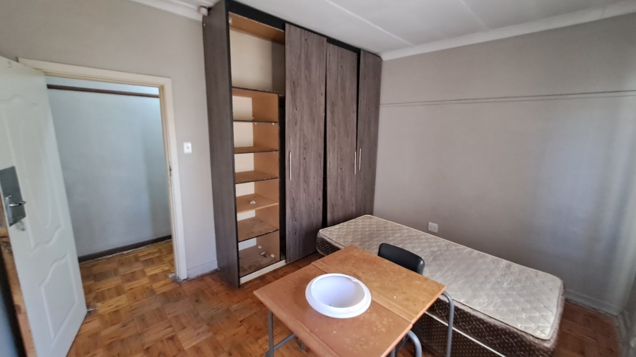 7 Bedroom Property for Sale in Willows Free State
